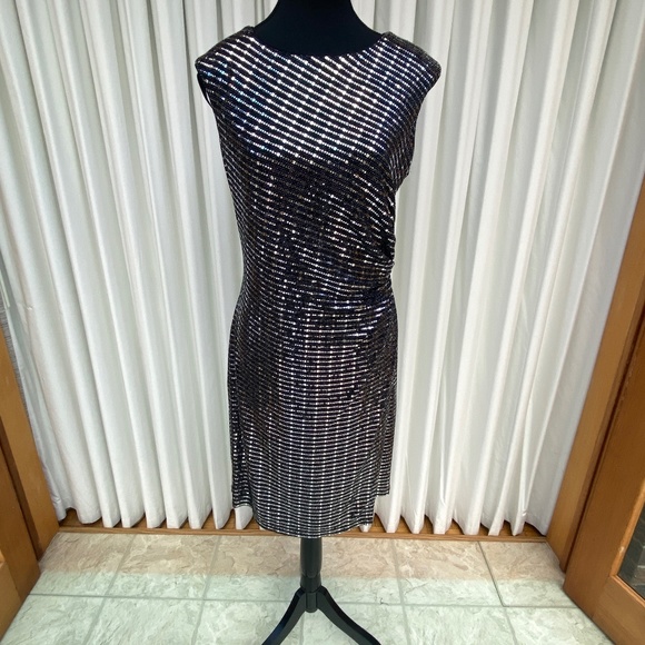 Sleeveless Sheath Dress with Ruching - Picture 1 of 7